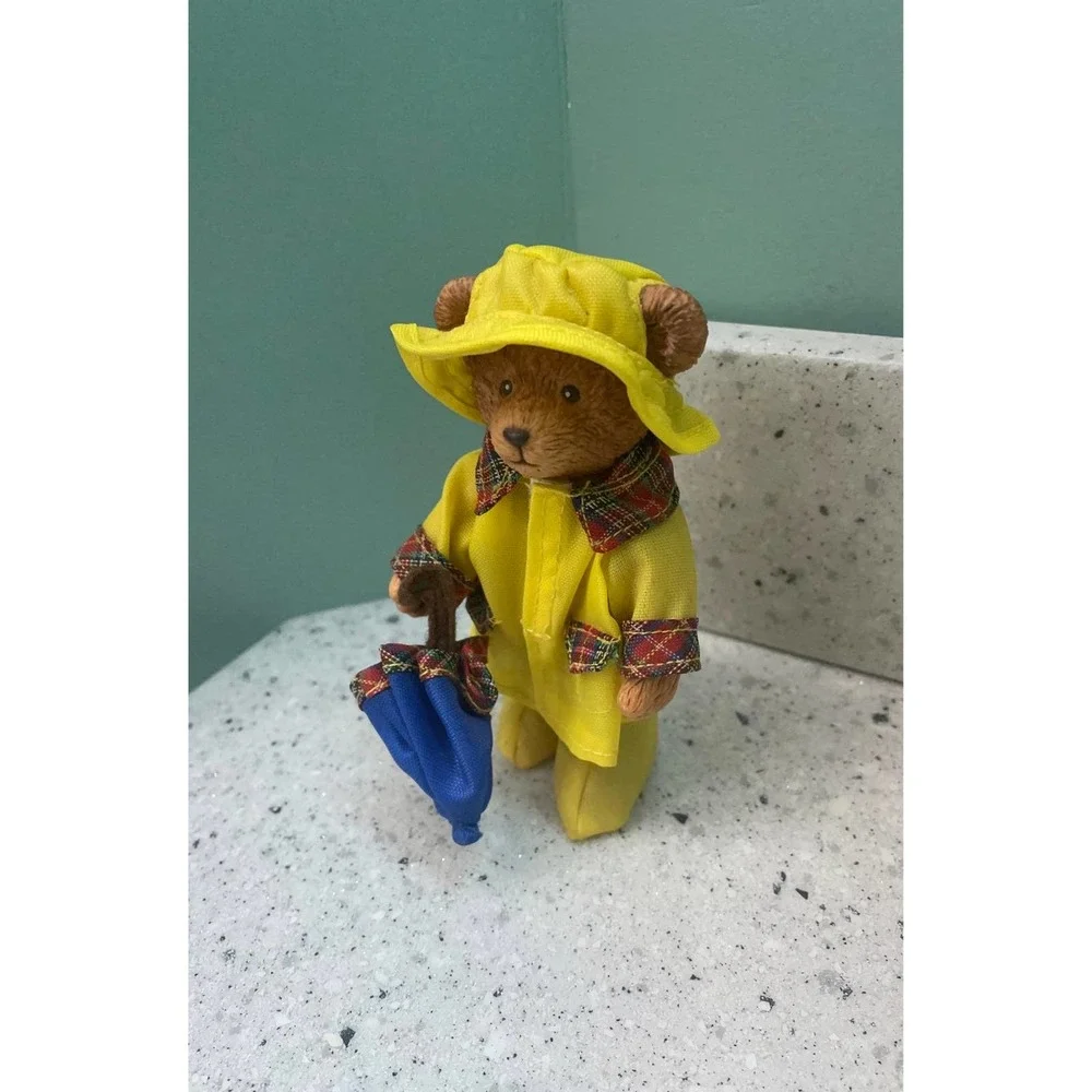 Vintage Russ Bear figurine